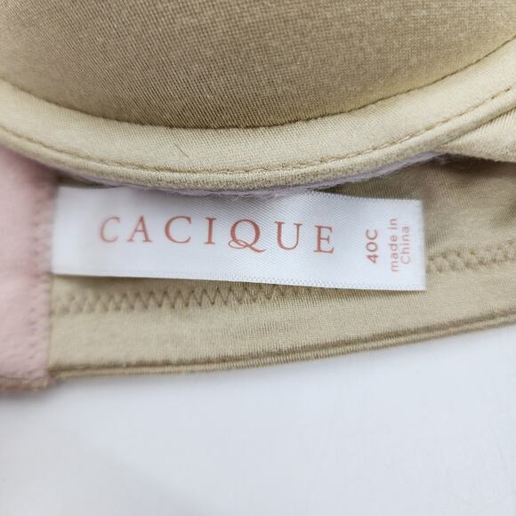 Cacique Lightly Lined T-Shirt Underwire Full Coverage Back Closure Bra Size 40C - Picture 2 of 4